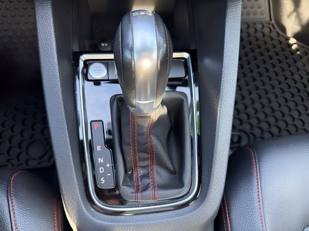 Used 2016 Volkswagen Jetta GLI SEL FWD image 18