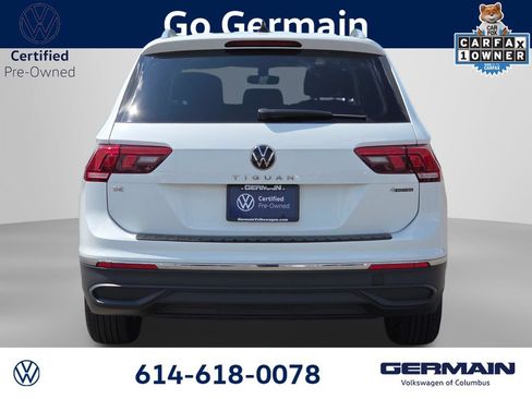 Certified 2024 Volkswagen Tiguan SE w/ Panoramic Sunroof Package AWD/4WD image 9