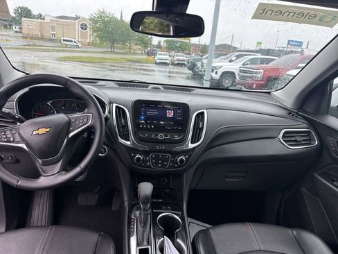 Used 2024 Chevrolet Equinox Premier AWD/4WD image 28
