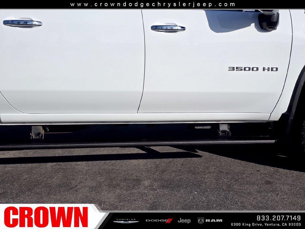 Used 2022 Chevrolet Silverado 3500 High Country w/ Safety Package II AWD/4WD image 11
