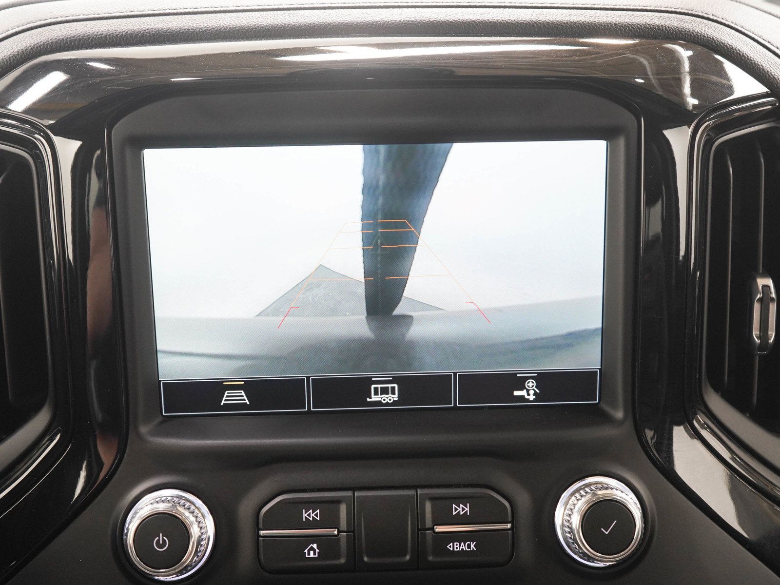 Used 2021 GMC Sierra 1500 SLT w/ SLT Premium Plus Package AWD/4WD image 24
