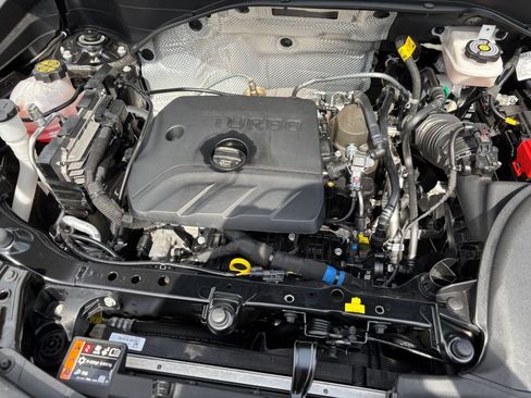 Used 2025 Buick Encore GX Preferred FWD image 31