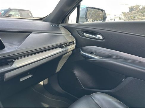 Certified 2024 Cadillac XT4 Premium Luxury image 14