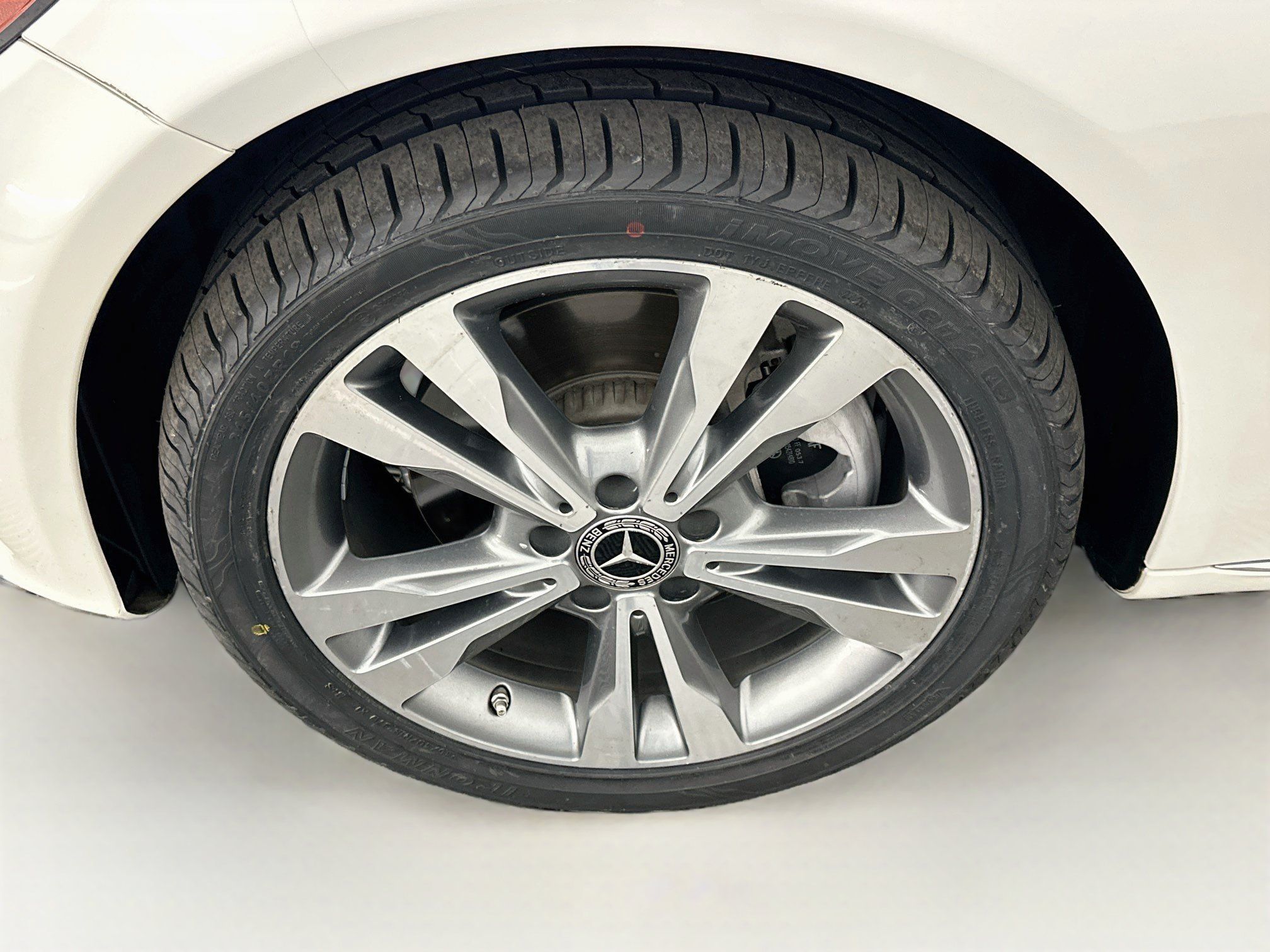 Used 2018 Mercedes-Benz C 300 4MATIC Sedan image 11