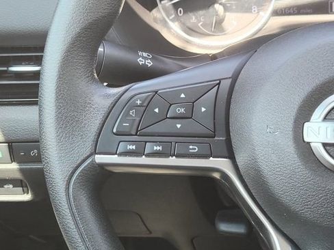Used 2024 Nissan Sentra SV FWD image 27
