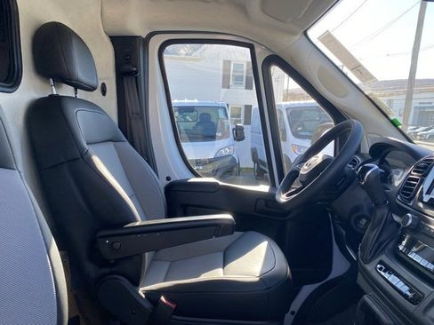 New 2026 RAM ProMaster 2500 w/ Convenience Group image 47