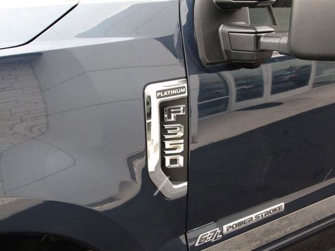 Used 2019 Ford F350 Platinum w/ Platinum Ultimate Package AWD/4WD image 39