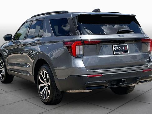 Used 2025 Ford Explorer ST-Line AWD/4WD image 12