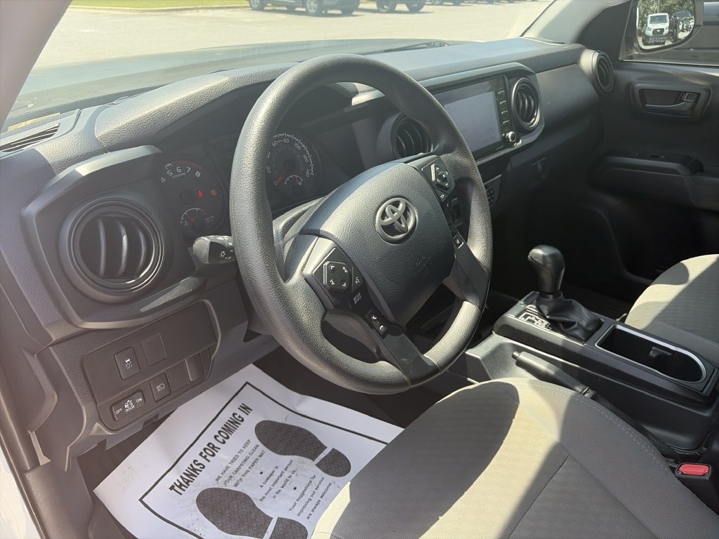 Used 2020 Toyota Tacoma SR w/ SR Convenience Package RWD image 11