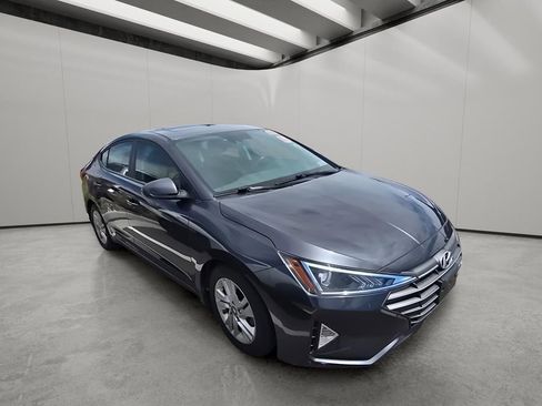Used 2020 Hyundai Elantra Value Edition w/ Cargo Package (C1) FWD image 12