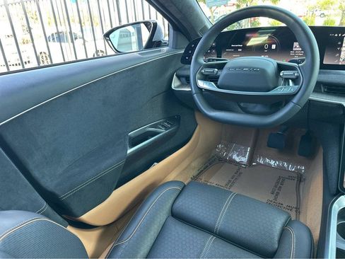 Used 2023 Lucid Air Grand Touring image 19