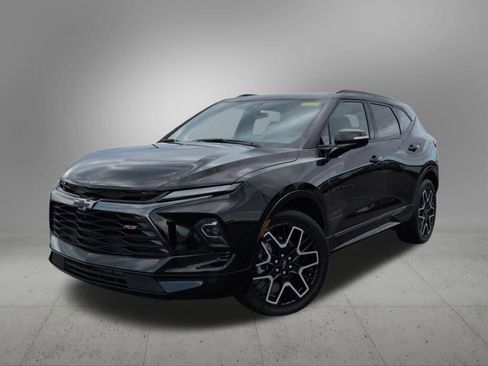 Used 2023 Chevrolet Blazer RS w/ Driver Confidence II Package FWD image 1
