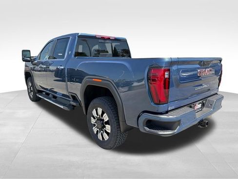 New 2026 GMC Sierra 2500 Denali w/ Denali Reserve Package AWD/4WD image 5