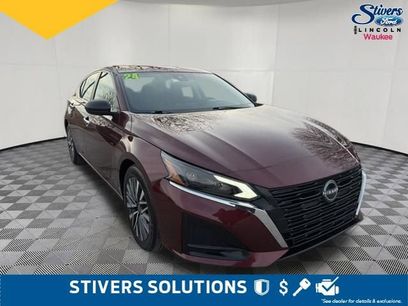 Used 2024 Nissan Altima 2.5 SV