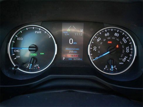 Used 2021 Toyota RAV4 XLE image 19