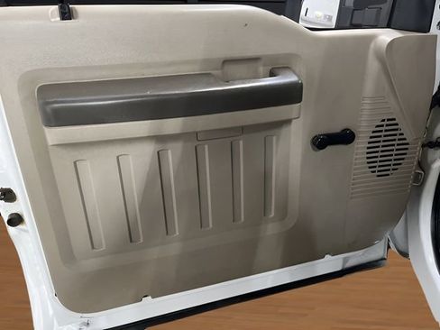 Used 2008 Ford F450 XL image 8