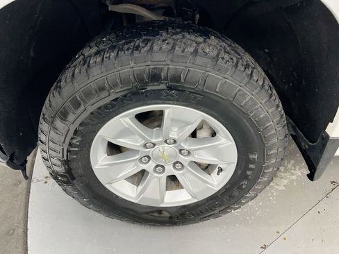 Used 2020 Chevrolet Silverado 1500 LT image 24