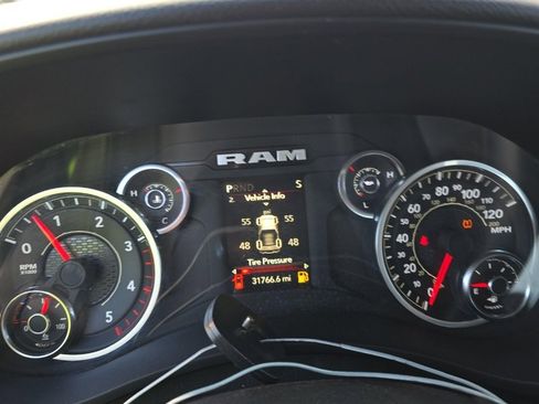 Used 2024 RAM 2500 Big Horn image 10