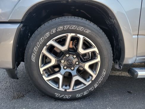 Used 2025 RAM 1500 Laramie w/ Sport Appearance Package RWD image 10