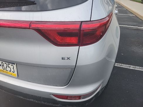 Used 2019 Kia Sportage EX w/ EX Premium Package AWD/4WD image 4