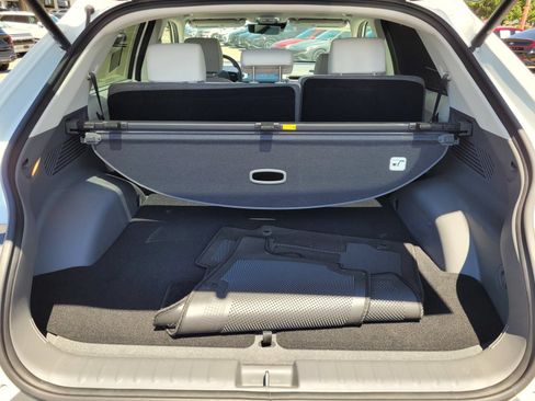 Certified 2024 Hyundai Ioniq 5 Limited RWD image 32