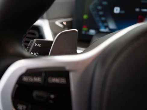 Used 2026 BMW X7 M60i image 21