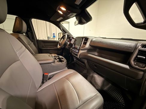 Used 2025 RAM 2500 Tradesman w/ Bed Convenience Group RWD image 30