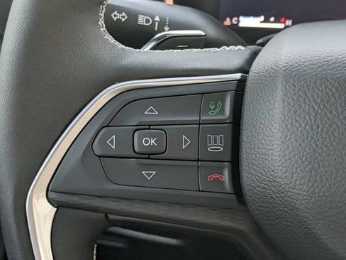 New 2025 Jeep Grand Cherokee Laredo X w/ Luxury Tech Group I AWD/4WD image 20
