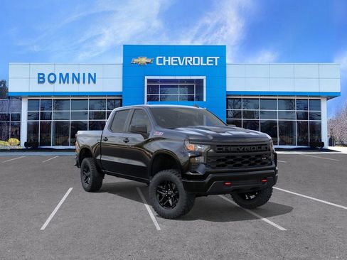 New 2026 Chevrolet Silverado 1500 Custom Trail Boss AWD/4WD image 2