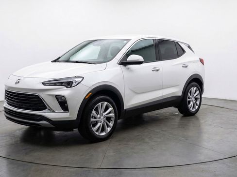 Used 2025 Buick Encore GX Preferred image 3