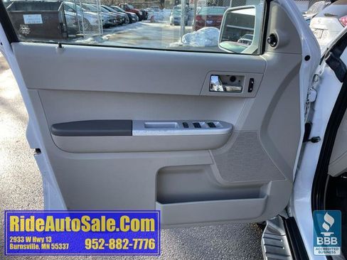 Used 2008 Mercury Mariner Premier image 9