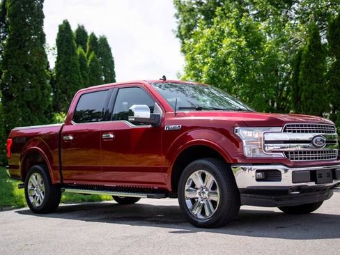 Used 2019 Ford F150 Lariat w/ Equipment Group 502A Luxury AWD/4WD image 3