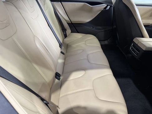 Used 2014 Tesla Model S 85 image 8