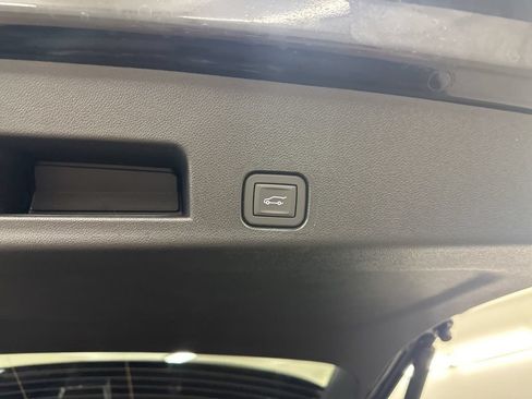 New 2026 GMC Acadia Denali w/ Super Cruise Package AWD/4WD image 28