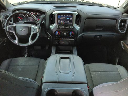 Used 2021 Chevrolet Silverado 1500 LT Trail Boss w/ Convenience Package II AWD/4WD image 12