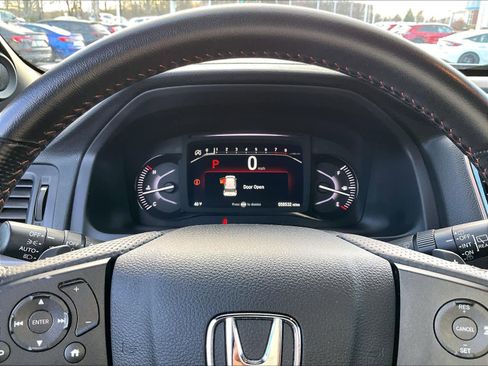 Used 2022 Honda Passport TrailSport image 25