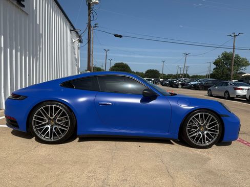 Used 2021 Porsche 911 Carrera RWD image 8