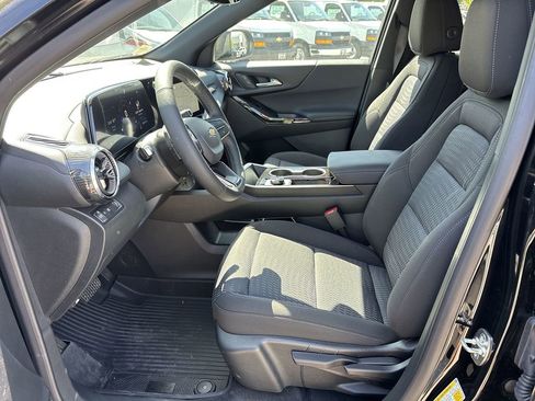 New 2026 Chevrolet Equinox LT w/ Safety and Technology Package FWD image 20