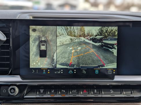 Used 2025 Chevrolet Silverado 2500 LT w/ All Star Edition image 3