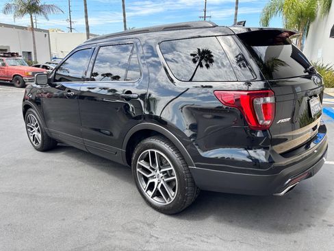 Used 2016 Ford Explorer Sport w/ Equipment Group 401A image 3