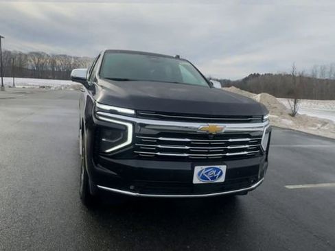 New 2026 Chevrolet Tahoe Premier w/ Sun And Tow Package AWD/4WD image 3