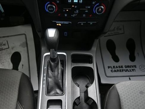 Used 2017 Ford Escape SE w/ Equipment Group 201A FWD image 20
