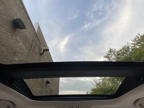 Used 2023 Nissan Murano SL w/ SL Moonroof Package AWD/4WD image 16