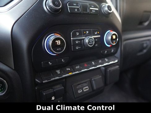 Used 2020 Chevrolet Silverado 2500 LT w/ Convenience Package image 19