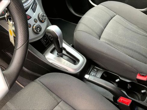 Used 2019 Chevrolet Sonic LT FWD image 16