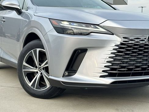 Used 2024 Lexus RX 350 Premium w/ Accessory Package (Z1) FWD image 9