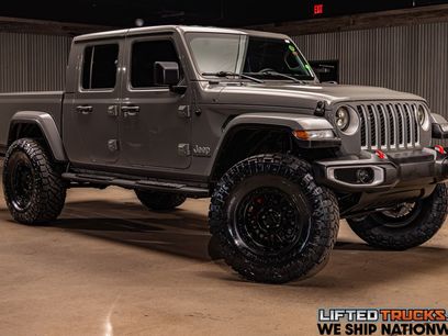Used 2022 Jeep Gladiator Overland w/ Popular Equipment Package