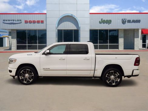 Used 2023 RAM 1500 Limited AWD/4WD image 3