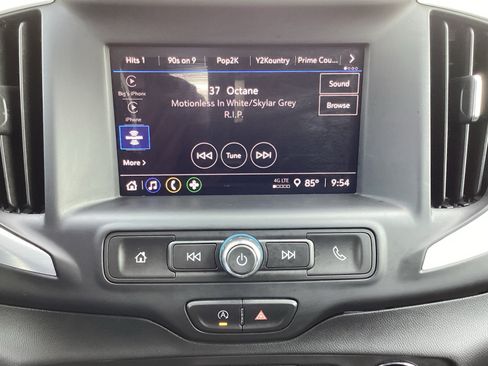 Used 2023 GMC Terrain SLE w/ Driver Convenience Package FWD image 21