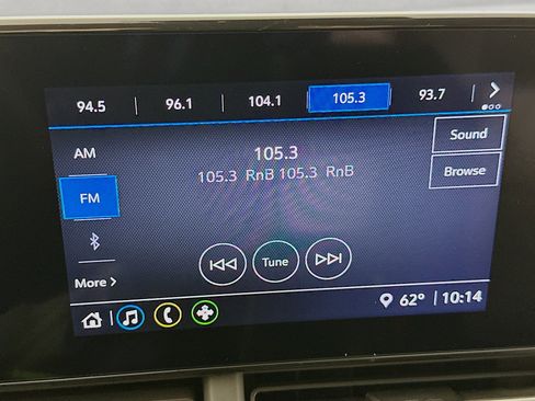 Used 2025 Chevrolet Trax LS image 21